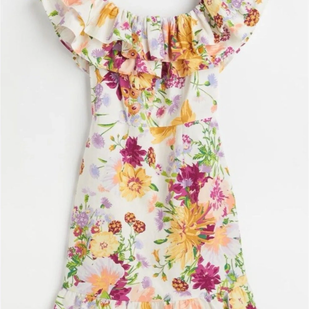 🌸 OFF SHOULDERS FLORAL DRESS - Picture 10 of 12